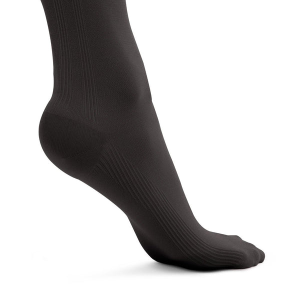 1020 | Moderate Compression Socks, Opaque, V-Line