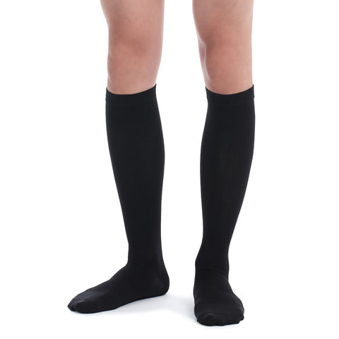 1067 | Moderate Compression Socks, Vertical Ribbing