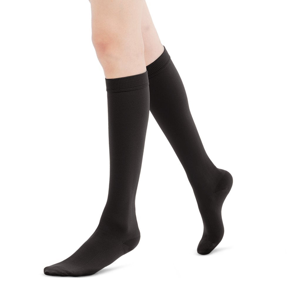 1020 | Moderate Compression Socks, Opaque, V-Line